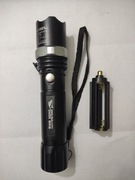 Aluminiowa latarka LP-909A z zoomem i diodą Q5