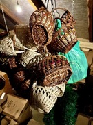 Kosz wiklinowy koszyczek wielkanocny na święconkę 