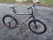 Sprzedam rower męski aluminiowy z przerzutkami na kołach 26"