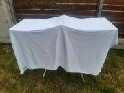Biały obrus cateringowy na stół 210x70