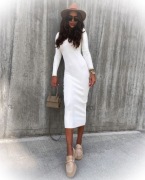 Sukienka ołówkowa długa, dekolt koronka i rekawy