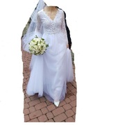 Suknia Ślubna z welonem