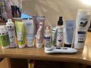 Zestaw kosmetyków do włosów, ciała i twarzy