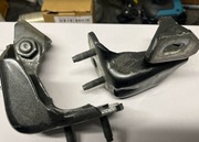Zawiasy drzwi Ford Edge MK2 prawy tył komplet górny dolny