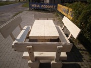Stół ogrodowy z ławkami - lite drewno.