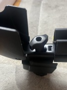 Thule SnowPro 748 uchwyt bagażnik na narty do 4 par nart stan b. dobry