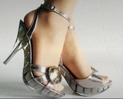 Srebrne szpilki roz 39 NOWE