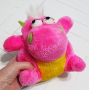 Pluszak stworek z bajki troll dinozaur różowy maskotka