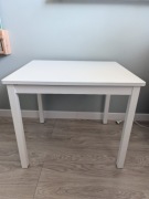 Stolik Kritter Ikea w bardzo dobrym stanie
