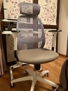 Krzesło biurowe jasne estetyczne jak nowe z Centrum Krzeseł Warszawa