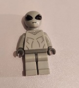 Lego minifigurka klasyczny obcy