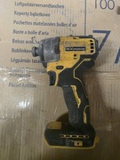 Zakrętarka dewalt dcf 809