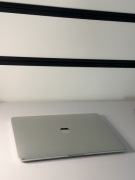 Apple MacBook Pro 13” 2019 A2159 Ultrabook i5 / 8GB / 256GB SSD / Touch Bar