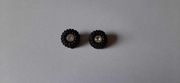 Czarne małe okrągłe klipsy z kryształkiem | vintage, PRL