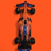 McLaren Formula 1 42141 - Uchwyt na ścianę wieszak na LEGO