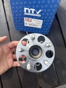 Łożysko z czujnikiem tylnie Toyota prius3