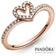Pandora Rose Lśniący pierścionek z sercem wishbone 52