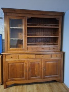 Kredens sosnowy rustykalny – duży, klasyczny (do renowacji)