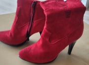  Botki zamszowe czerwone Julia