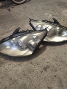 Sprzedam lampy samochodowe Ford Focus MK1 xenon 