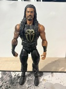 wwe figurka ROMAN REINGS
