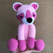 Pluszak szop różowy na szydełku