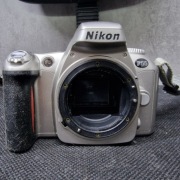 Aparat Nikon F55 Body