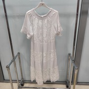 Zwiewna sukienka na ciepłe dni – klasyka sezonu