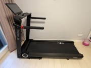Bieżnia HAMMER Q. VADIS 10.0 – STAN IDEALNY. Jak nowa. Ekran LCD 15.6"