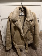 Beżowa kurtka House