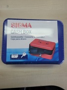 Kasetka na pieniadze, zamykana na klucz,