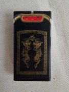 Zapalniczka kolekcjonerska że Smokami. 