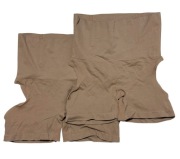 Stringi modelujące rozmiar XXL beżowe