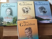 Diana Gabaldon - Obca, Uwięziona w bursztynie, Podróżniczka + gratis