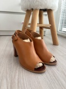 Sandały RYŁKO rozm. 37