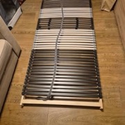 sprzedam stelaż pod materac