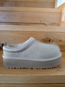 buty slippers jak UGG