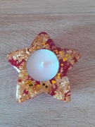 Świecznik na podgrzewacze z żywicy. Gwiazda ze złotymi dodatkami 