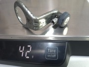 Weinmann Wieszak na pancerz hamulca , mocowanie za stery