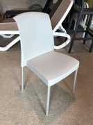 Krzesło Jenny Scab Design jasnoszary outlet