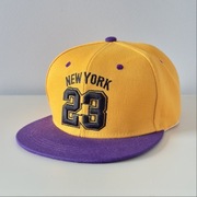 Czapka New York 23 snapback – żółto-fioletowa | streetwear