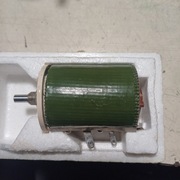 Potencjometr drutowy dużej mocy.