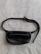 Czarna elegancka skórzana torebka nerka saszetka Cropp skaj jak nowa