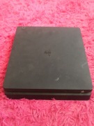 Play Station 4 1 TB z uszkodzonym napędem bez okablowania i padem. 