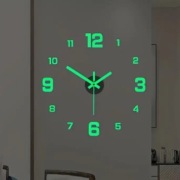 Cyfrowy Zegar Ścienny Okrągły. Emituje zielone światło