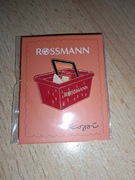 Pin przypinka koszyk Rossmann x Kopi