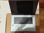 Laptop Acer Swift Edge OLED 4K AMD Ryzen 7 PRO 6850u / 32 GB / 680m GW