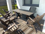 Stół i krzesła tarasowe