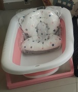 SKŁADANA WANIENKA Z TERMOMETREM ELEKTRONICZNYM I PODUSZKĄ