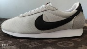 buty Nike HF3227 100. r.44